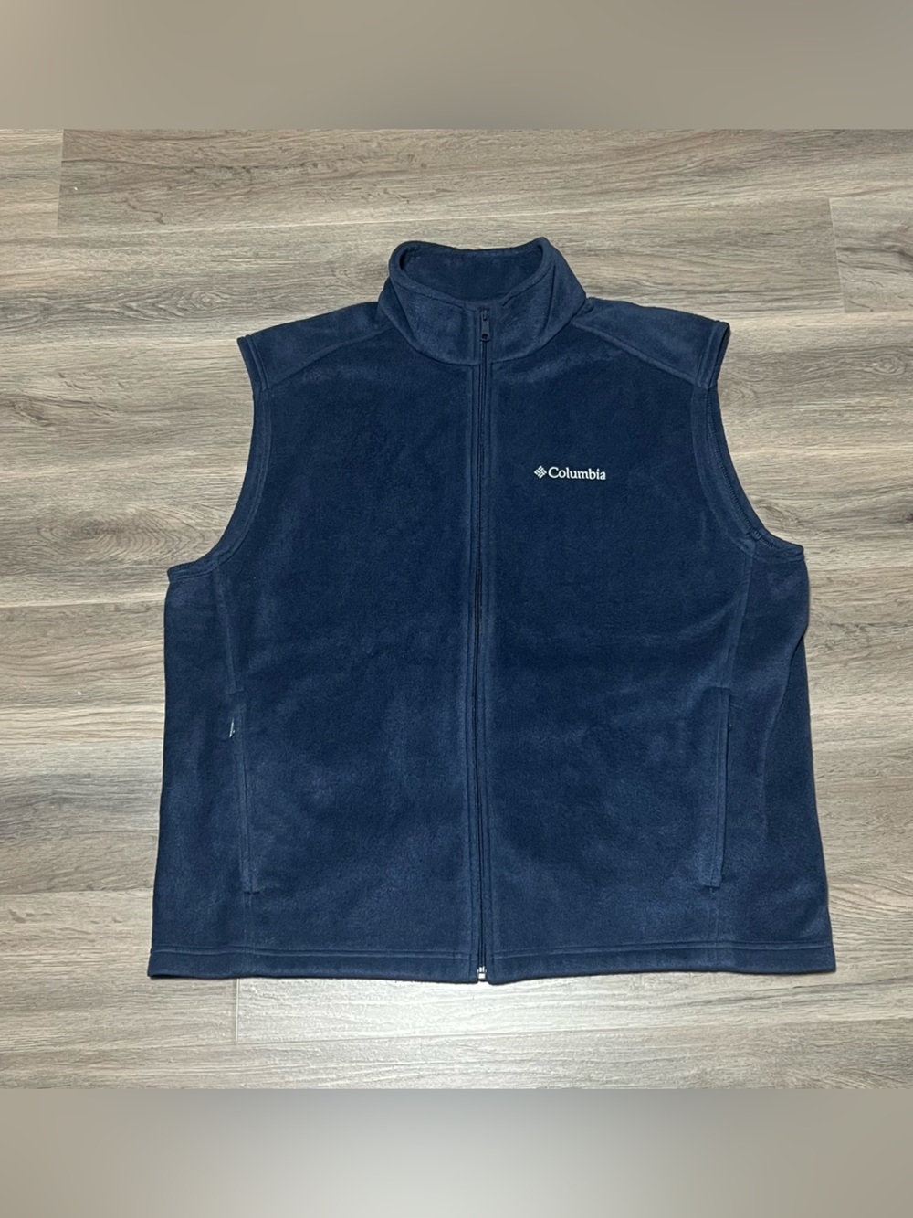 Columbia Men's XL Fleece Vest Blue Full Zip Sleeveless Outdoor Hiking Pockets